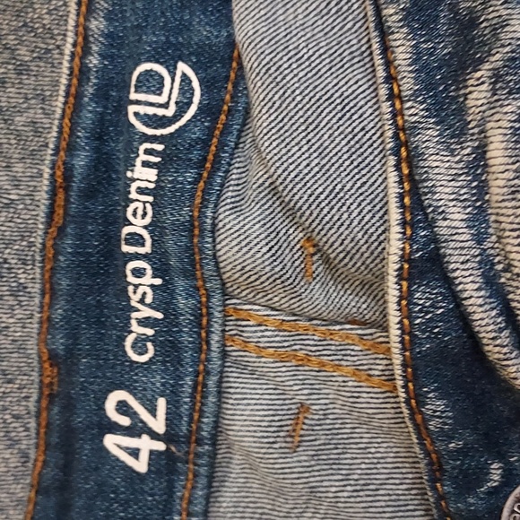 Crysp Denim - Picture 12 of 14